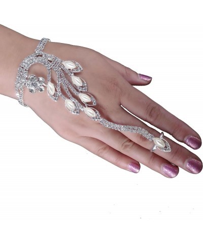 Sparkling Rhinestone Slave Bracelet with Finger Ring Bridal Luxury Crystal Harness Bangle Chain Wedding Prom Hand Accessories...