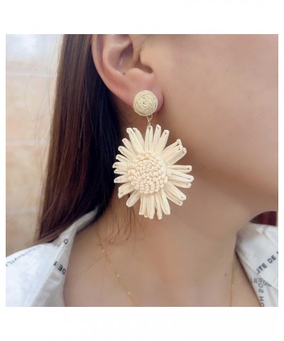 Boho Raffia Earrings Flower Statement Earrings for Women Cute Handmade Statement Raffia Drop Dangle Earrings for Girls, Summe...