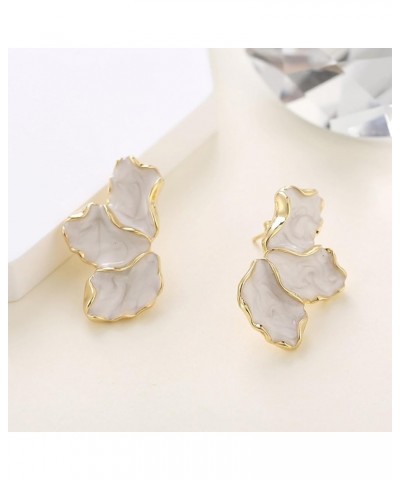 Earrings Irregular Flower Ear Rings Elegant Maple Leaf Floral Dangle Earrings for Women Girls Fashionable Jewelry Accessories...