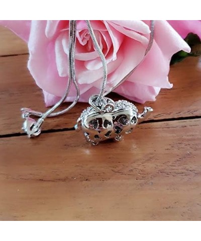 Animal Pendant Necklace Dog/Cat/Swan/Giraffe/Elephant/Penguin/Horse/Kangaroo/Owl/Frog/Bear/Unicorn Elephant $9.68 Necklaces