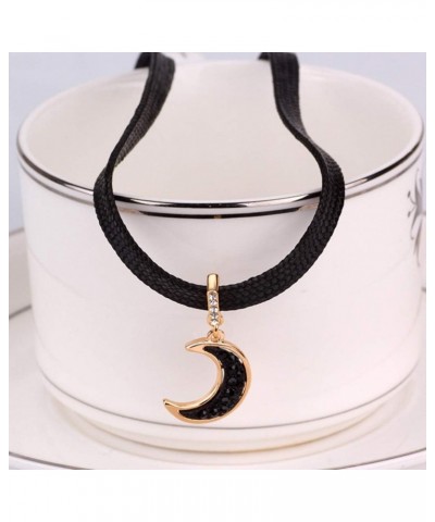 1pc Moon Choker Necklace Elegant Necklace Pearl Necklaces for Women Necleses for Women r Girls Necklace Short Style Choker Me...